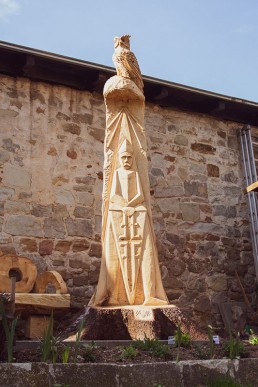 Erzengel Michael an der Stadtmauer
