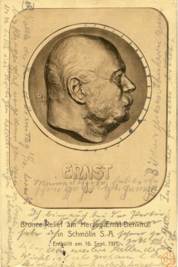 Bronzerelief des Denkmals von Herzog Ernst I.