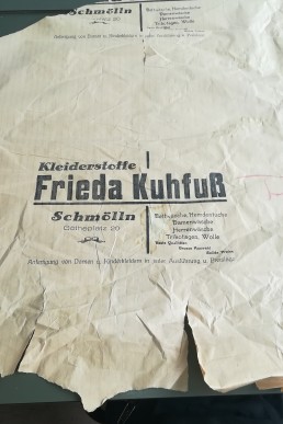 Kleiderstoffe Kuhfuß