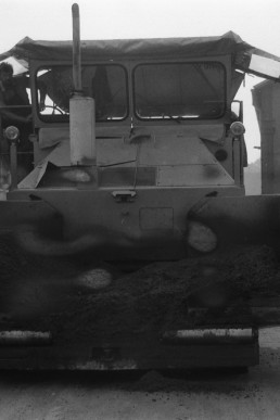 Straßenbauarbeiten auf dem Bahngelände durch die Firma Heli-Bau