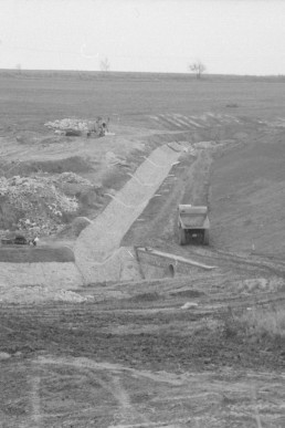 Dammbau in Großstöbnitz