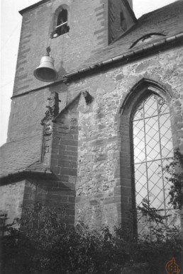 Hochziehen der neuen Glocke zum Einbau