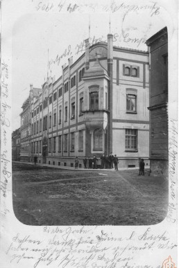 Fabrikgebäude der Firma Petzold, Pfeifer & Co.