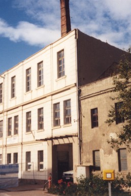 VEB Galfütex (vormals Knopffabrik Julius Donath  Beethovenplatz (Paulusplatz)