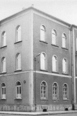 EOS Dr. Theodor Neubauer