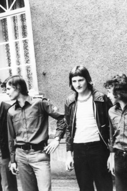 Schulappel auf dem Schulhof