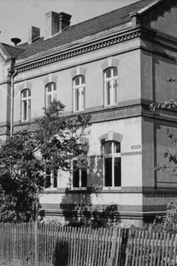 Schulgebäude von Großstöbnitz