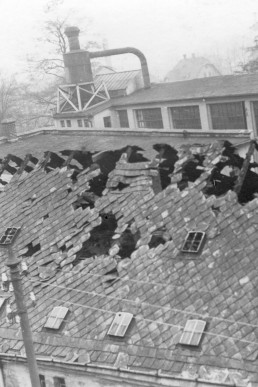 Knopffabrik Strauß & Co. nach Brand