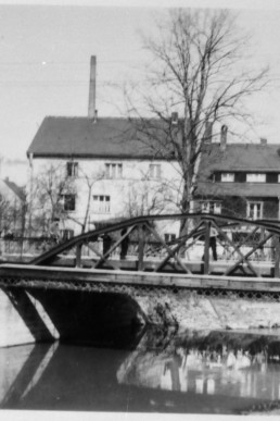 Brücke Amtsplatz zur  Ronneburger Straße über die Sprotte