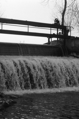 Papiermühlenwehr in Großstöbnitz an der Sprotte