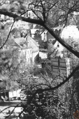Blick von der Bergstraße durch die Mühlgasse in Richtung Brückenplatz