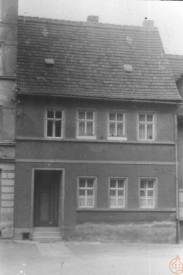 Kirchplatz 2