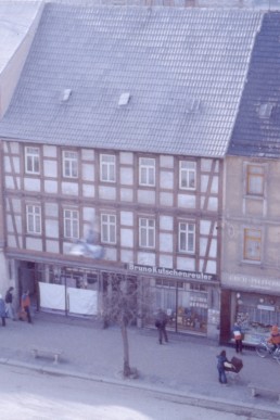 Blick vom Rathaus auf die untere Marktseite