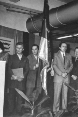 PWS Übergabe Wanderfahne Ministerrat u. FDGB