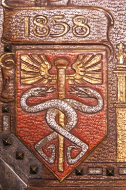 Detail der Mappe für d. Ehrenbürgerbrief von Kommerzienrat Hermann Donath